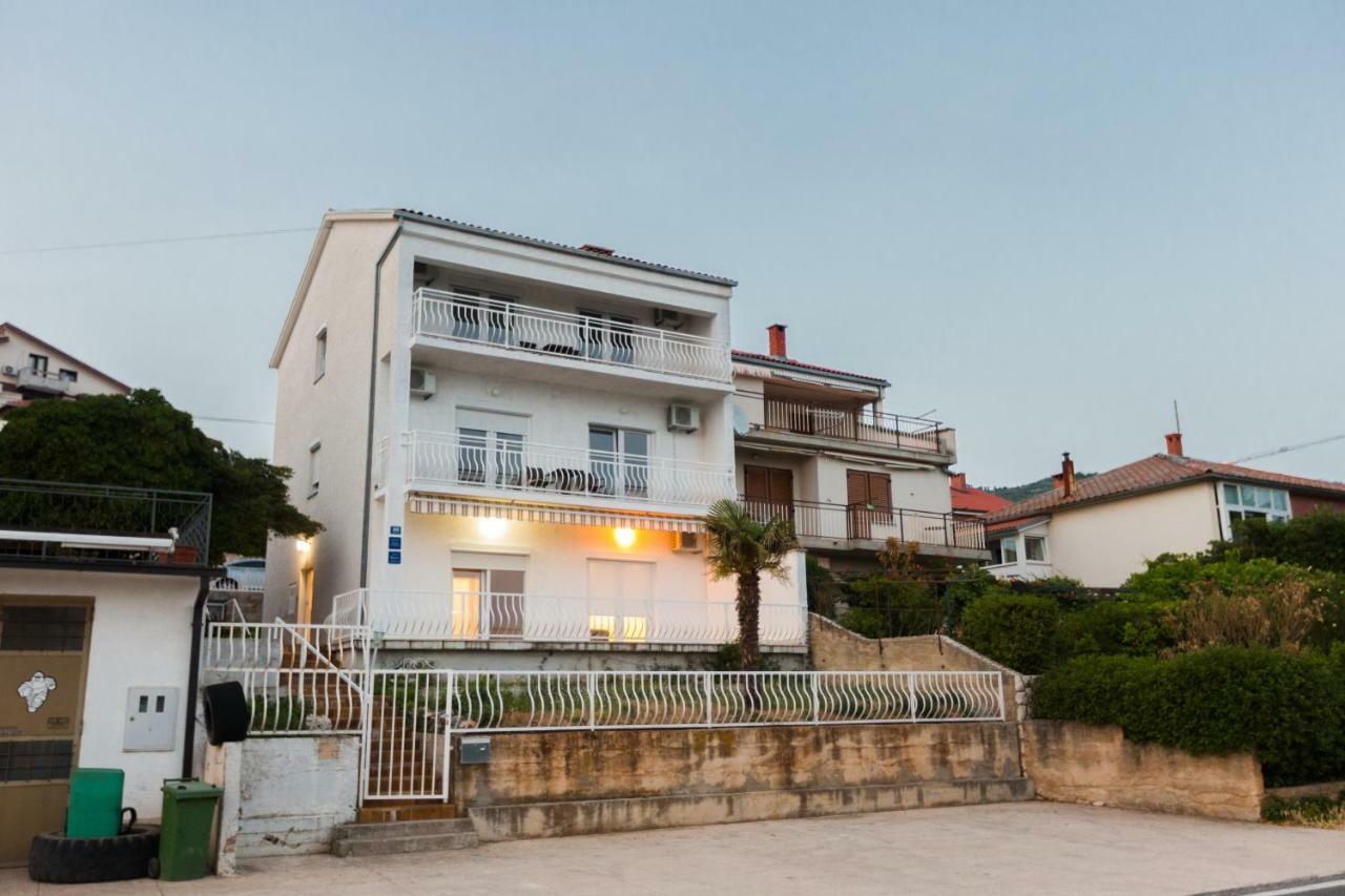 Apartmani Kristijan Crikvenica Bagian luar foto