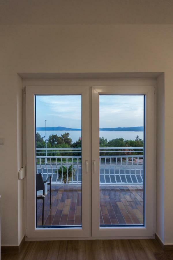 Apartmani Kristijan Crikvenica Bagian luar foto