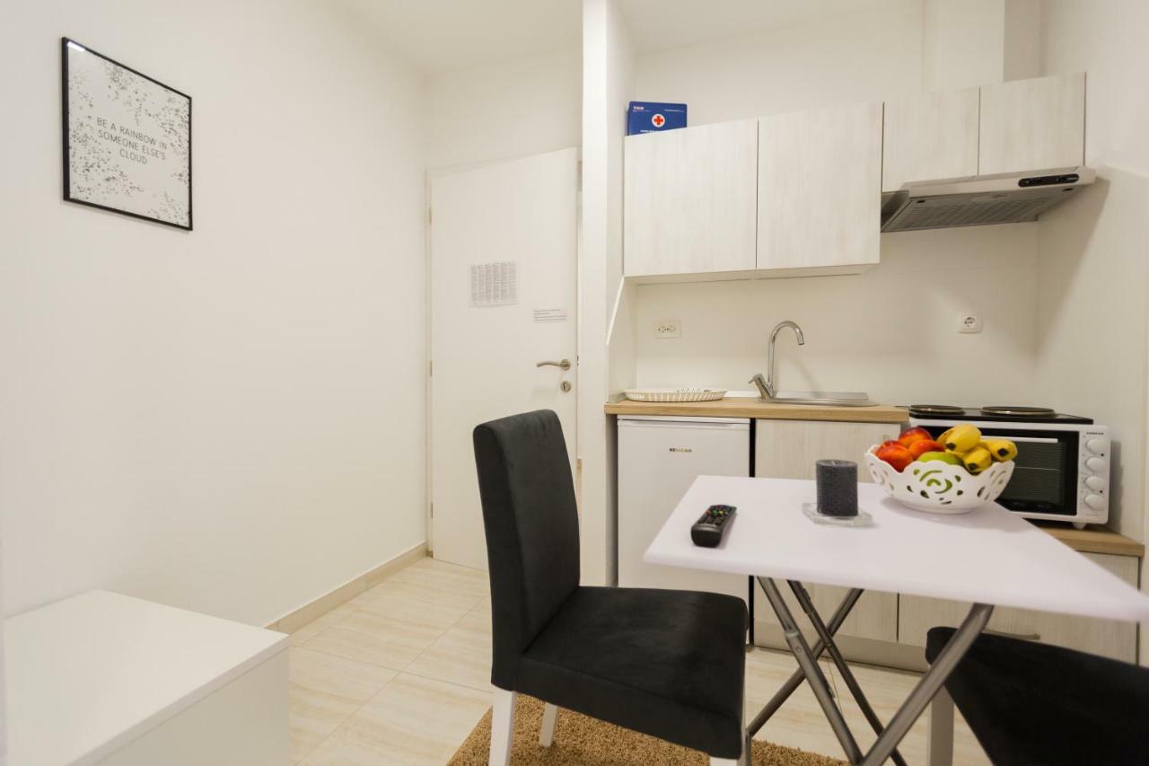 Apartmani Kristijan Crikvenica Bagian luar foto